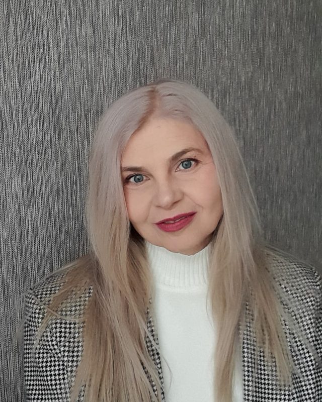 Психолог Наталія