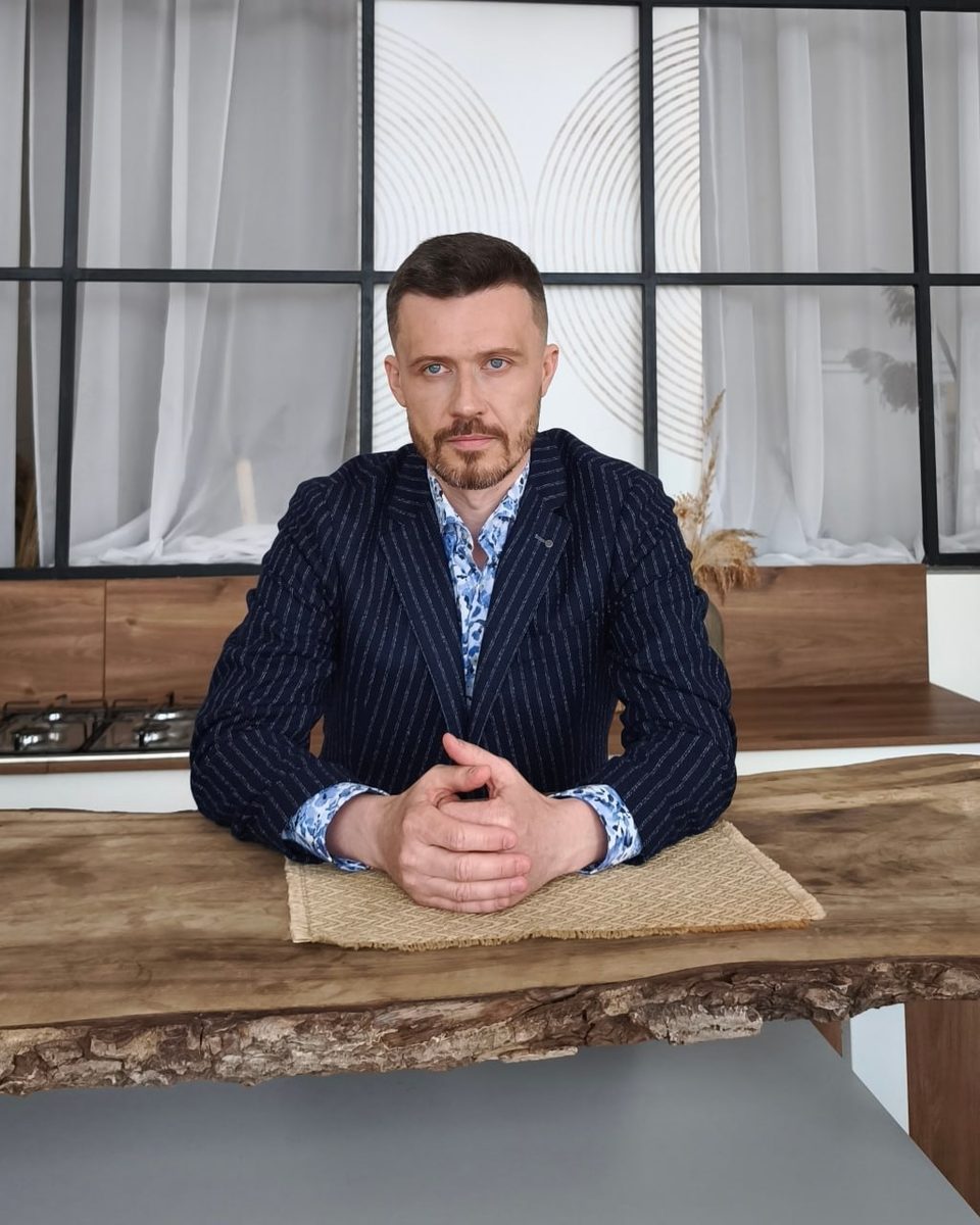 Психолог Сергій Котов